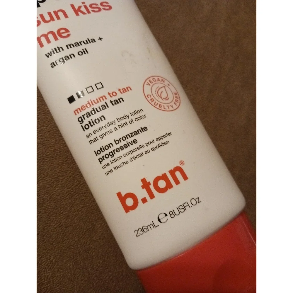 NEW b.tan Just Shut Up‎ & Sun Kiss Me Gradual Tan Lotion, Medium to Tan